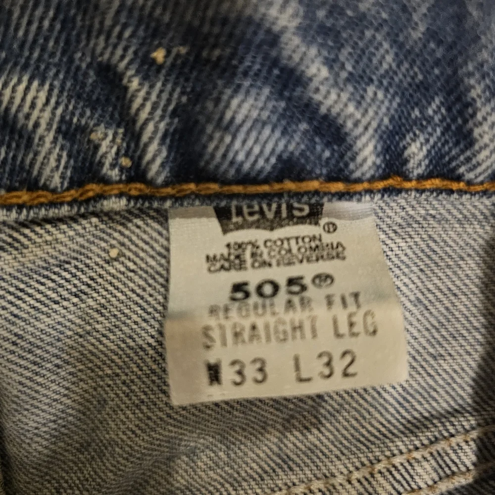 Vintage Levi’s 505 Regular Fit Straight Denim Blue Jeans Men's 33X32